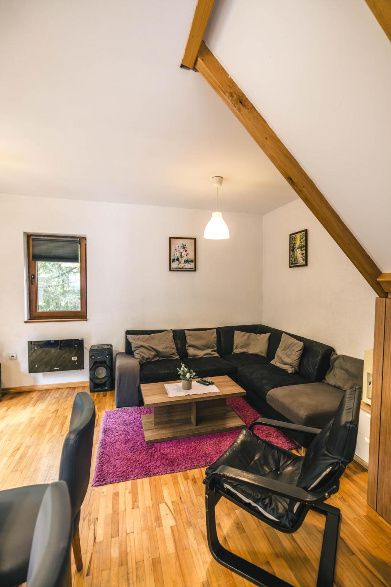 Lodge Zeleni Svet Crni Vrh Exteriör bild